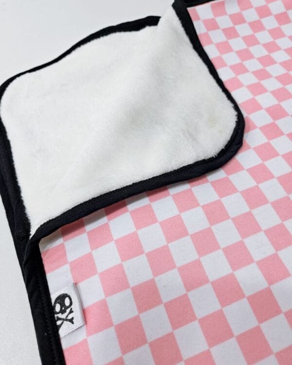 Manta de Bebê Quadriculada Rosa Dupla Face - Imagem 2